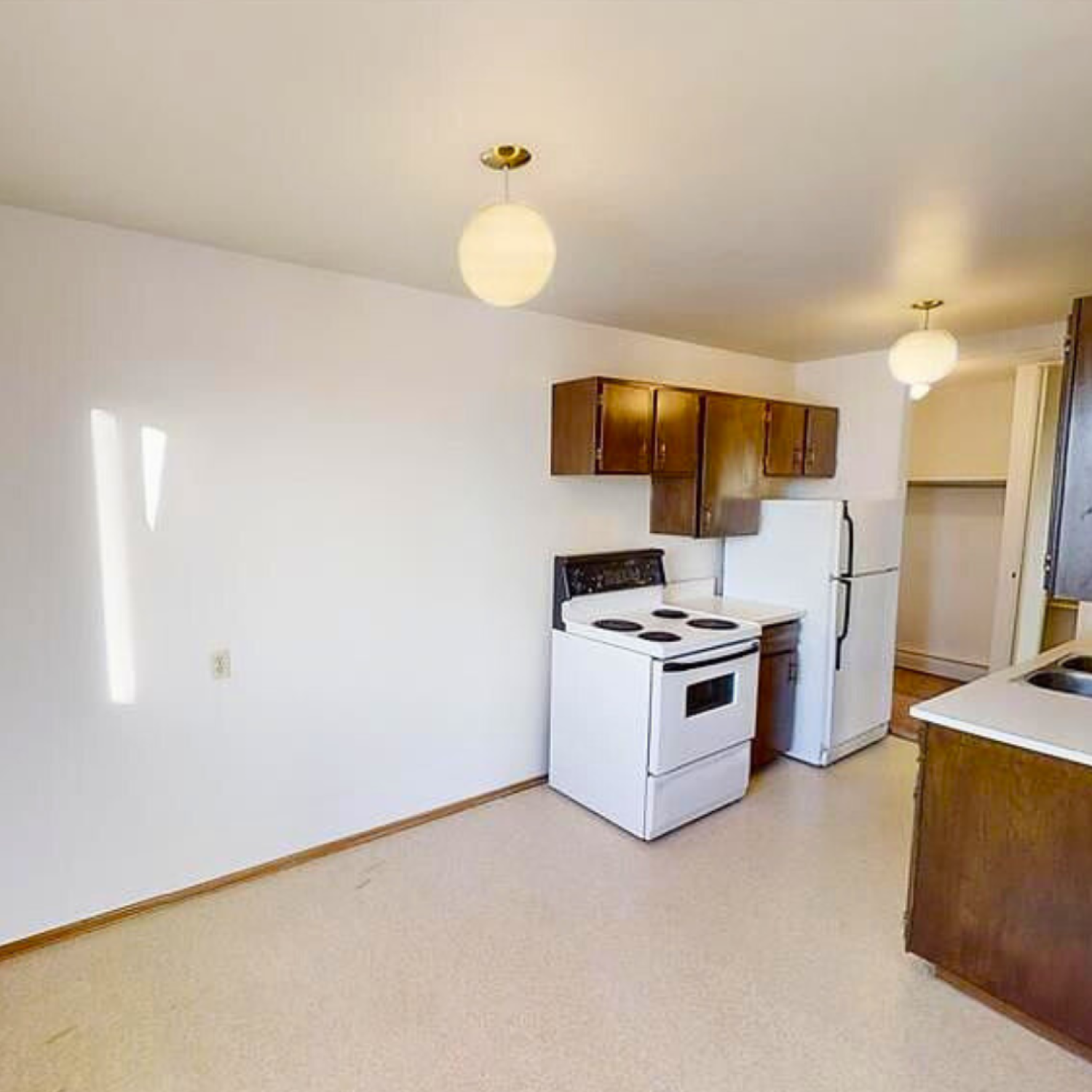 Lakeside Chateau 2-bed