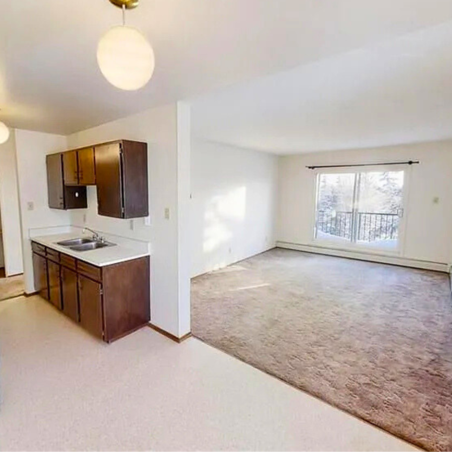 Lakeside Chateau 2-bed