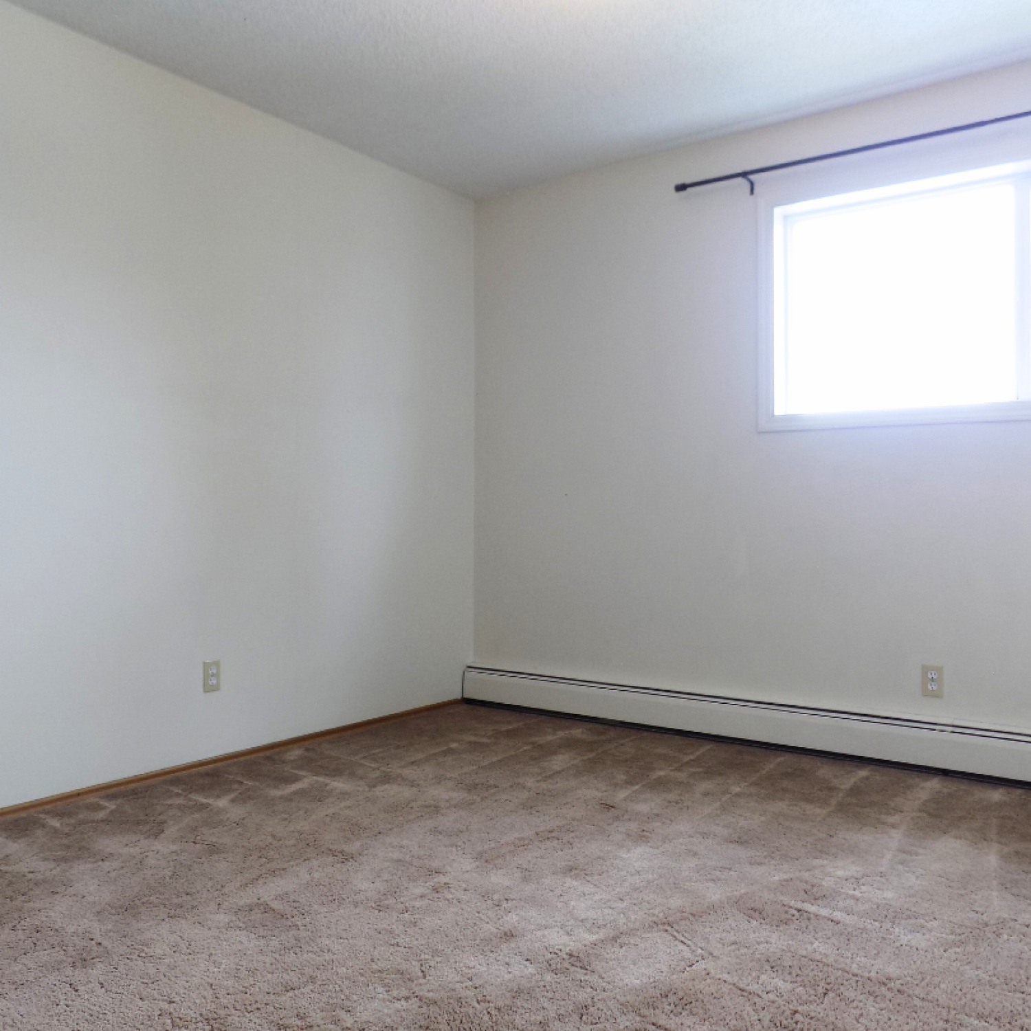 Lakeside Chateau 1-bed