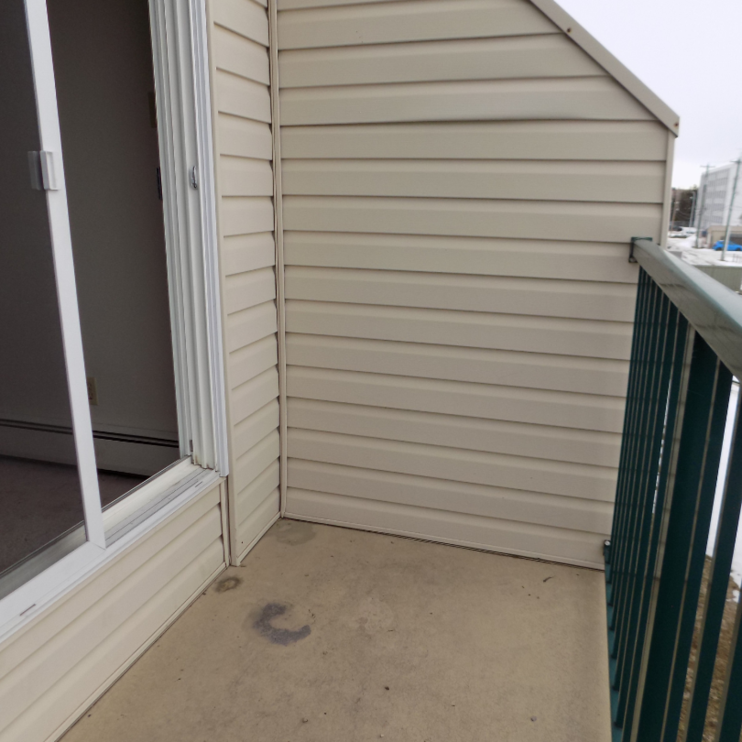 Lakeside Chateau 1-bed