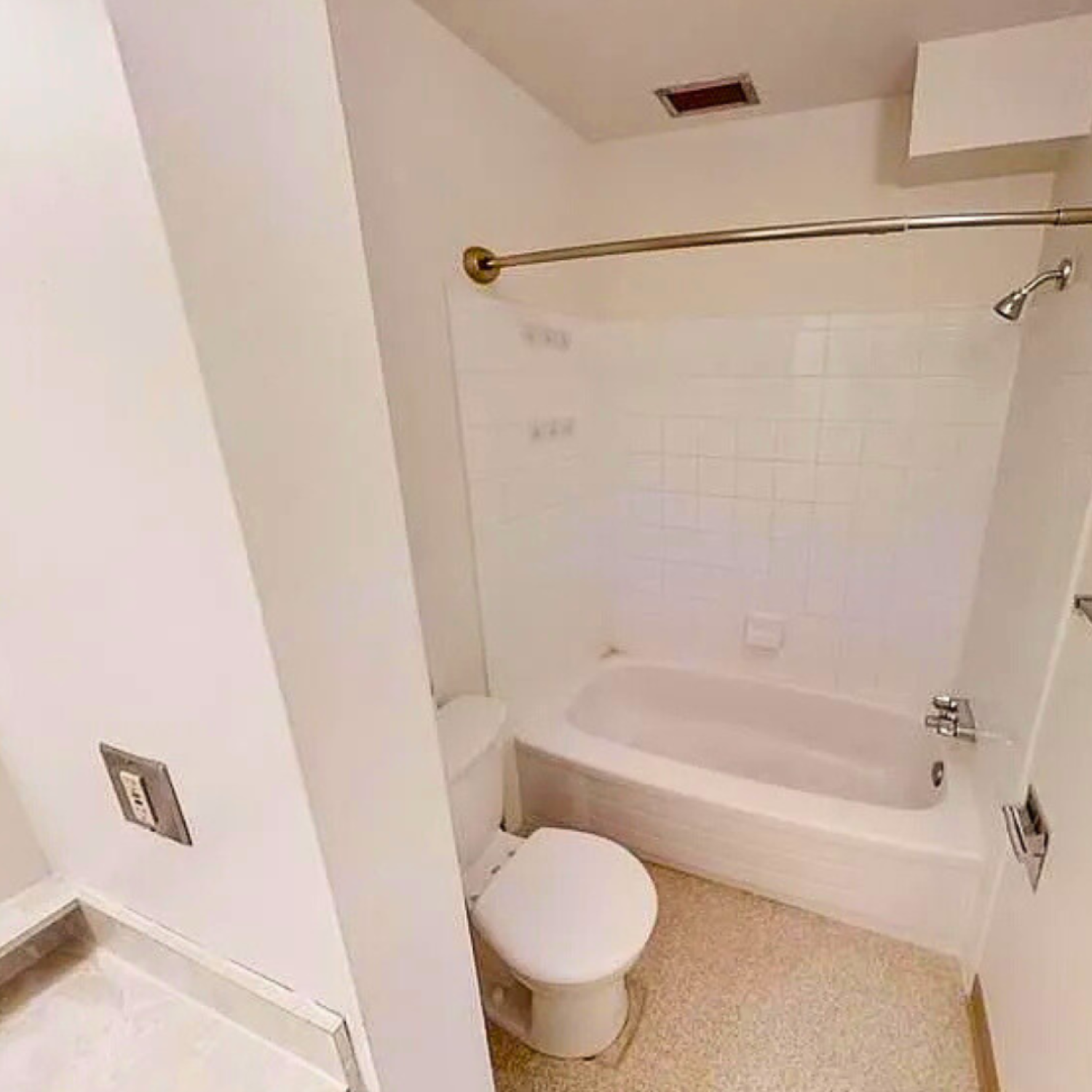 Lakeside Chateau 2-bed