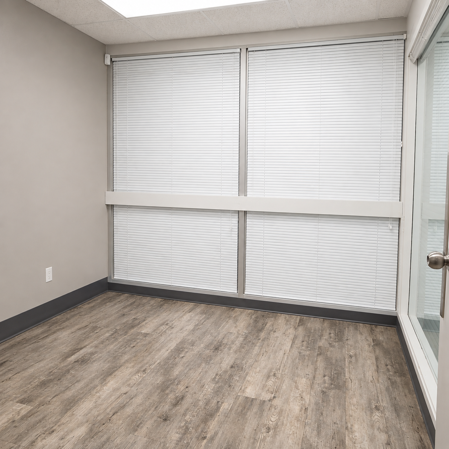 Office Space for Lease Unit 210 at 9804 100 ave Grande Prairie, AB